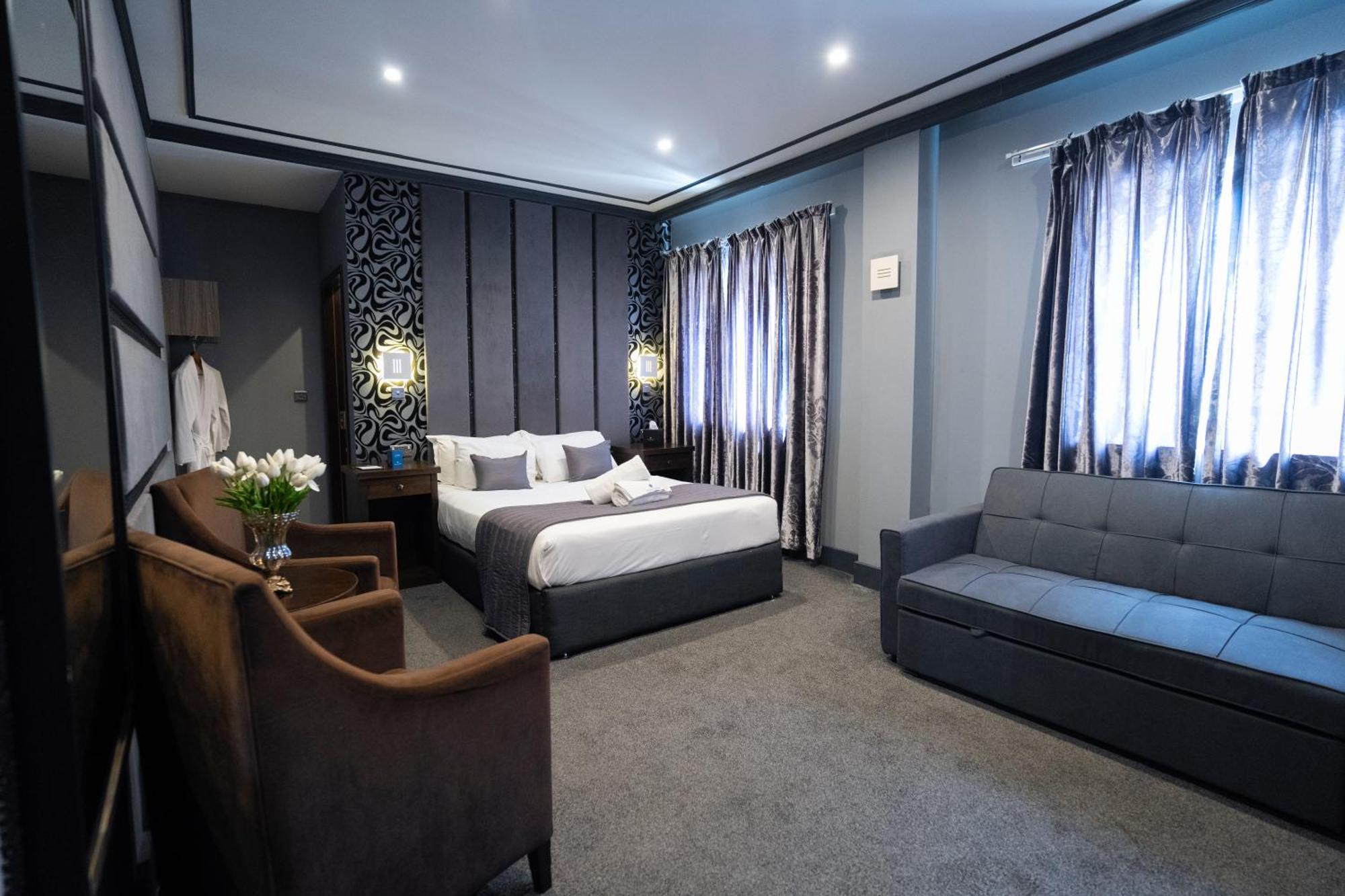 Grand Sapphire Hotel & Banqueting Croydon Dış mekan fotoğraf