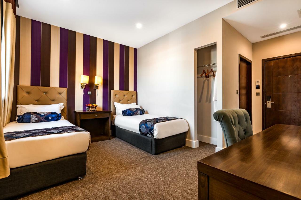 Grand Sapphire Hotel & Banqueting Croydon Dış mekan fotoğraf