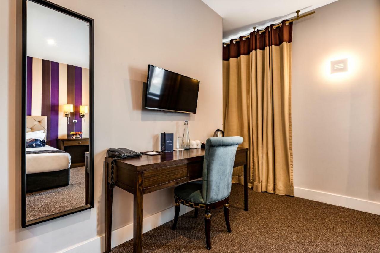 Grand Sapphire Hotel & Banqueting Croydon Dış mekan fotoğraf